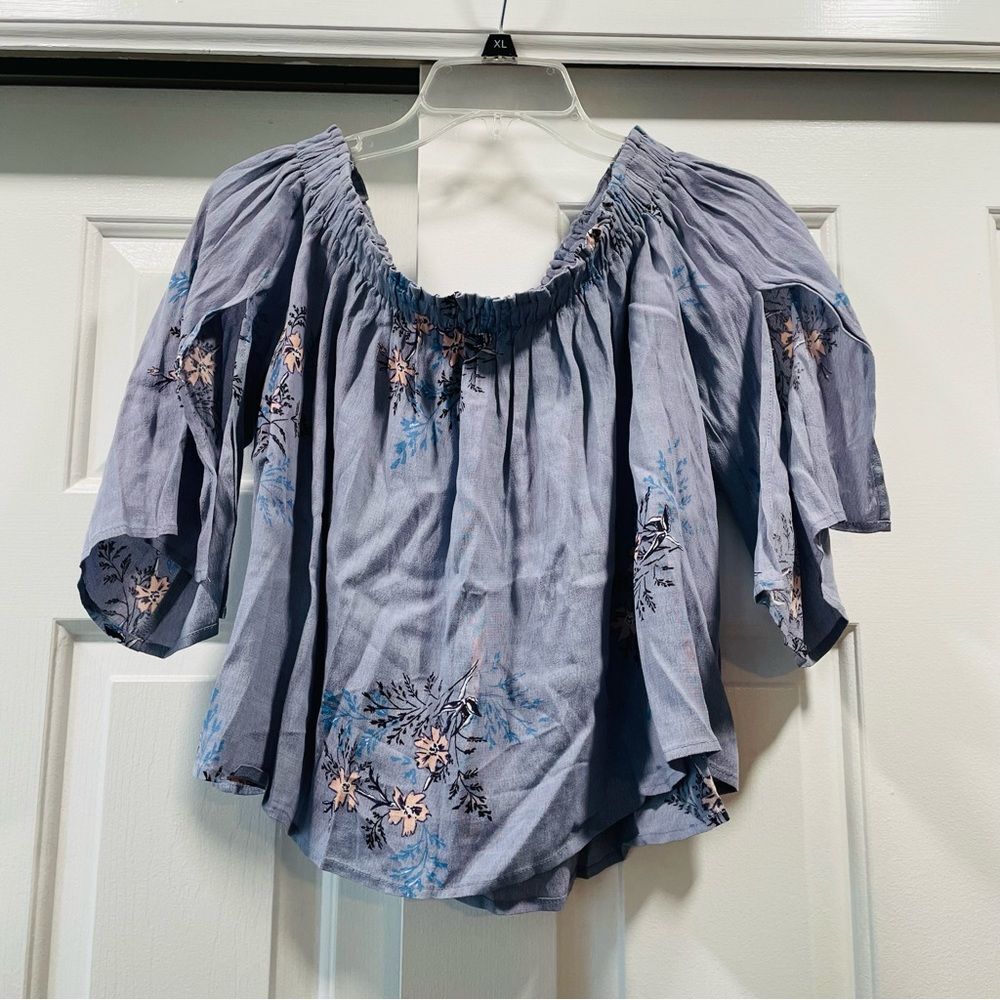 ASTR the Label Lavender Floral Off The Shoulder Top Size S